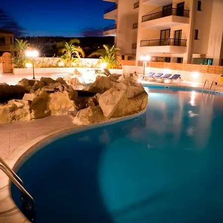 Mediterranean Sunrise Complex Apartment