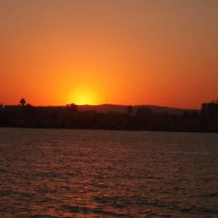 Mediterranean Sunrise Complex Apartment